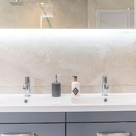 Luxury Townhouse In Σπίτι διακοπών Workington
